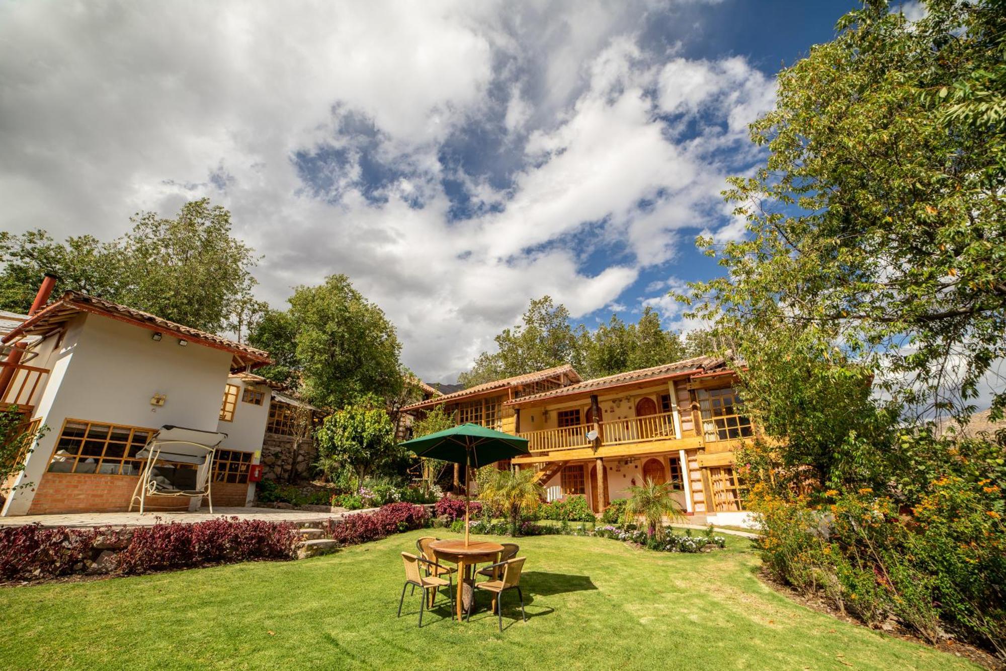 Hotel Iorana Urubamba Exteriér fotografie